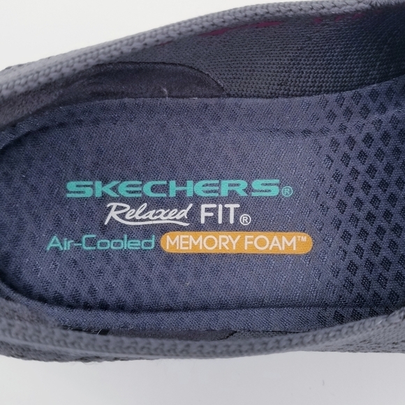 Skechers Relaxed Fit Reggae Fest 2.0 Women's Grey Slip-On Shoes size 8 - Picture 4 of 12